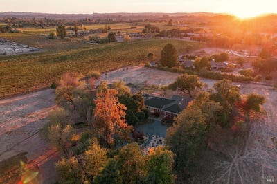 /international/us/2280-olivet-lane-santa-rosa-ca-110120606872/