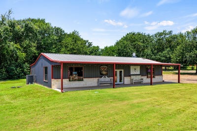 /international/us/220-quitman-street-pittsburg-tx-110109195354/