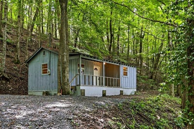 /international/us/225-coys-cove-ln-gainesboro-tn-110119517903/