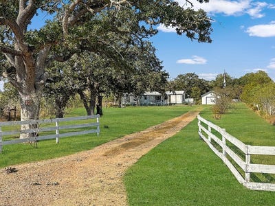 /international/us/5108-cowan-road-flatonia-tx-110095418992/?lang=zh-tw