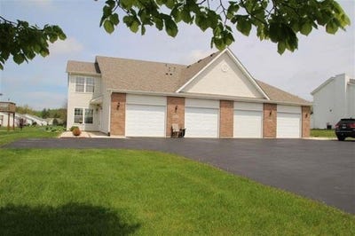 /international/us/6314-lanterne-drive-loves-park-il-110107266787/