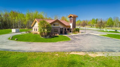 /international/us/7505-stone-ridge-drive-weston-wi-110107857513/