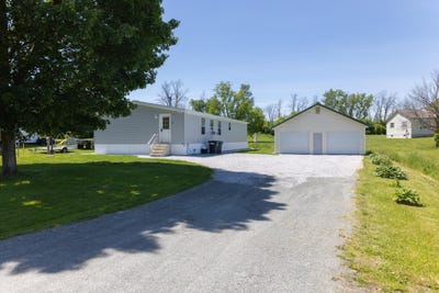 /international/us/1395-lower-newton-road-st-albans-town-vt-110108666978/