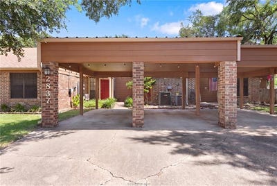 /international/us/2837-oakside-drive-bryan-tx-110107842253/
