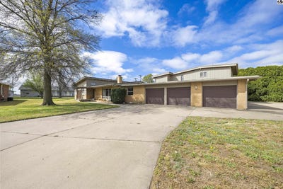 /international/us/5-juanita-st-south-hutchinson-ks-110108425278/