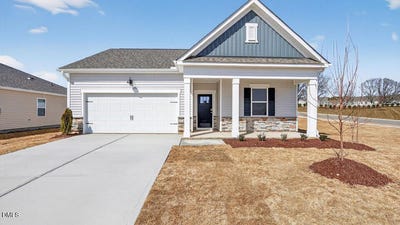 /international/us/13-honeydew-drive-angier-nc-110107517114/