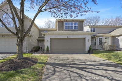 /international/us/94-townsend-circle-naperville-il-110108364000/