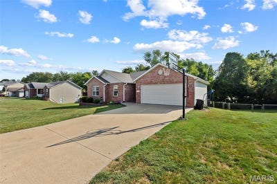 /international/us/398-mark-avenue-jackson-mo-110110255918/
