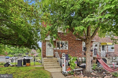 /international/us/338-s-stratford-road-glenolden-pa-110108824668/
