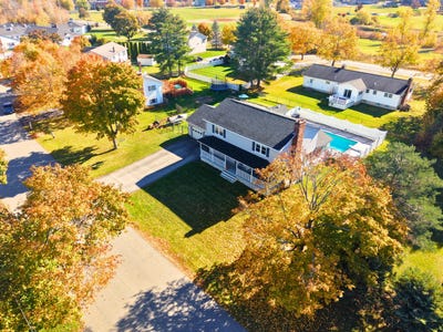 /international/us/69-hempstead-avenue-bangor-me-110120759121/