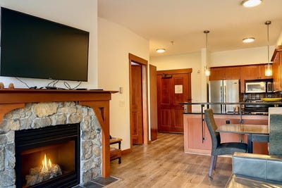 /international/us/1750-village-east-road-olympic-valley-ca-110100979792/