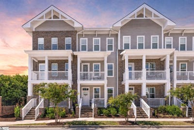 /international/us/17-whitner-street-greenville-sc-110120155957/