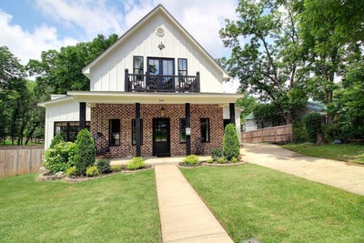 /international/us/245-n-main-st-collierville-tn-110108347721/