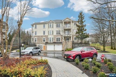 /international/us/1209-holly-lane-cedar-grove-nj-110106696201/