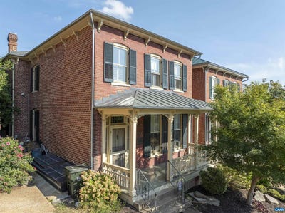 /international/us/17-n-washington-st-staunton-va-110108415548/