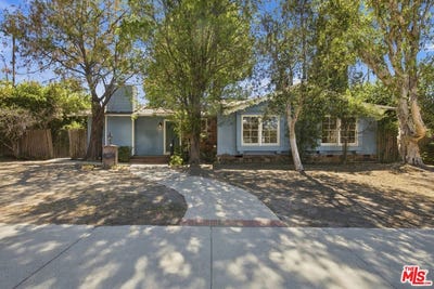 /international/us/20724-chatsworth-st-chatsworth-ca-110120038449/
