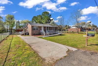 /international/us/409-reaves-st-marion-sc-110106324225/