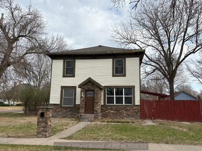 /international/us/903-l-street-aurora-ne-110107255500/