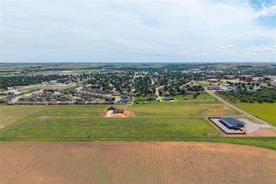 /international/us/24131-e-1016-road-weatherford-ok-110109024769/
