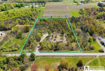 /international/us/9556-stone-road-fredonia-ny-110108010130/