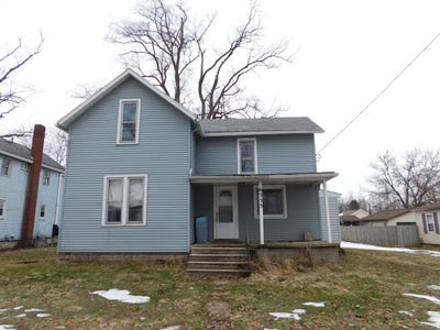/international/us/6555-pipestone-street-eau-claire-mi-110105888627/