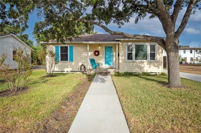 /international/us/518-chase-drive-corpus-christi-tx-110120123181/