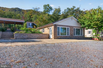 /international/us/388-level-hill-road-luray-va-110120482523/