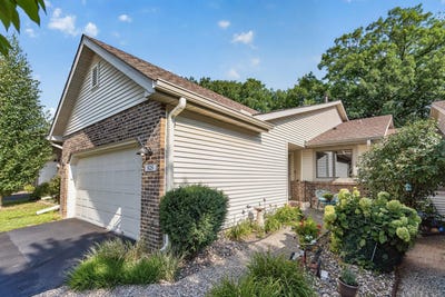 /international/us/525-sterling-street-s-maplewood-mn-110120453619/