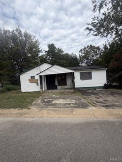 /international/us/609-flint-street-poplar-bluff-mo-110120751869/