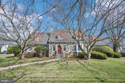 /international/us/644-parkway-avenue-ewing-nj-110106763387/