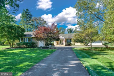 /international/us/831-plymouth-road-ambler-pa-110120584341/