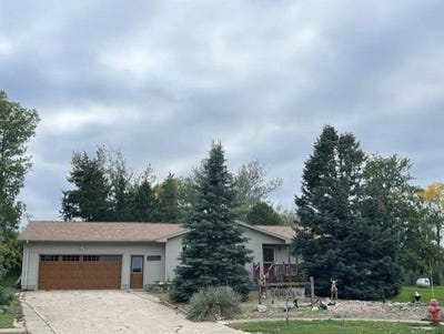 /international/us/6-ash-st-niobrara-ne-110120553040/