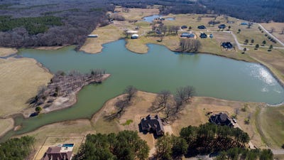 /international/us/365-belle-farms-dr-lot-17-rossville-tn-110106589595/