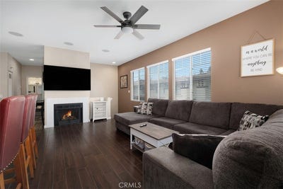 /international/us/4-mosaic-aliso-viejo-ca-110099101955/