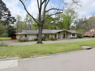 /international/us/147-woodland-drive-el-dorado-ar-110106208279/