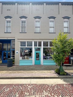 /international/us/304-e-water-street-bainbridge-ga-110102794580/