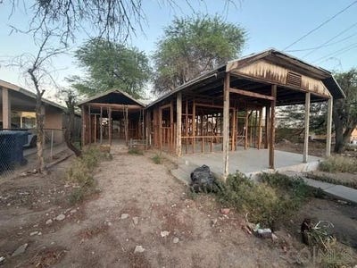 /international/us/322-s-14-st-brawley-ca-110107439636/