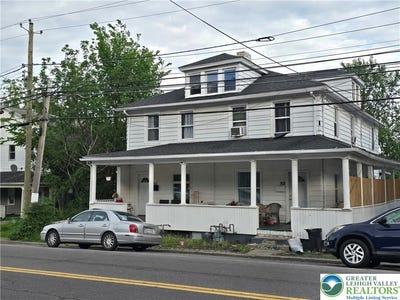 /international/us/900-902-w-main-st-plymouth-pa-110108334753/