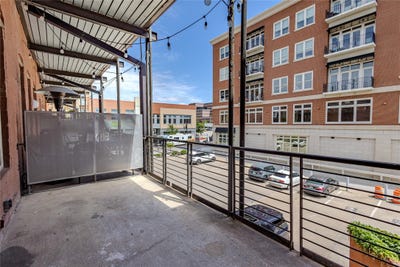 /international/us/507-e-locust-street-des-moines-ia-110108235411/