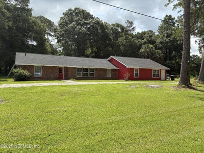 /international/us/19619-nw-56th-avenue-starke-fl-110101023547/