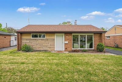 /international/us/17332-lorenz-avenue-lansing-il-110107929871/