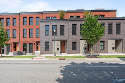 /international/us/234-washington-street-huntsville-al-110102360675/