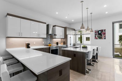 /international/us/4021-nw-18th-way-boca-raton-fl-110099727839/