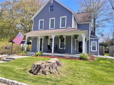 /international/us/21-division-street-warwick-ny-110107735088/