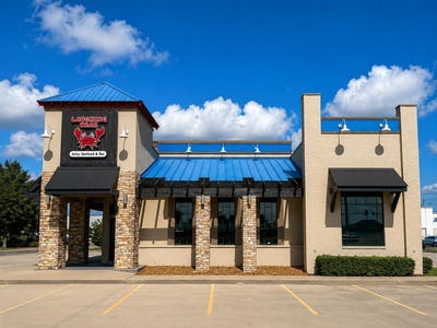 /international/us/632-n-canal-boulevard-thibodaux-la-110108415849/