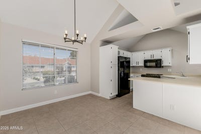 /international/us/1633-e-lakeside-drive-gilbert-az-110105847190/