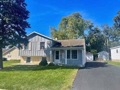 /international/us/1578-charles-drive-glendale-heights-il-110119946536/