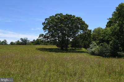 /international/us/slate-mills-road-sperryville-va-110092443929/