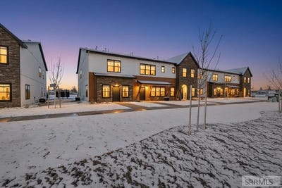 /international/us/5133-n-beach-drive-idaho-falls-id-110107258553/