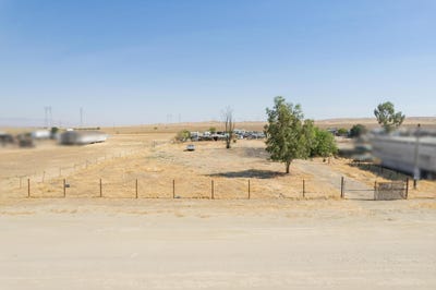 /international/us/47930-s-lost-hills-road-coalinga-ca-110100596812/